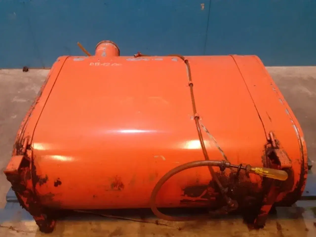 Billede 4 - Dronningborg 1250 Dieseltank 28710937