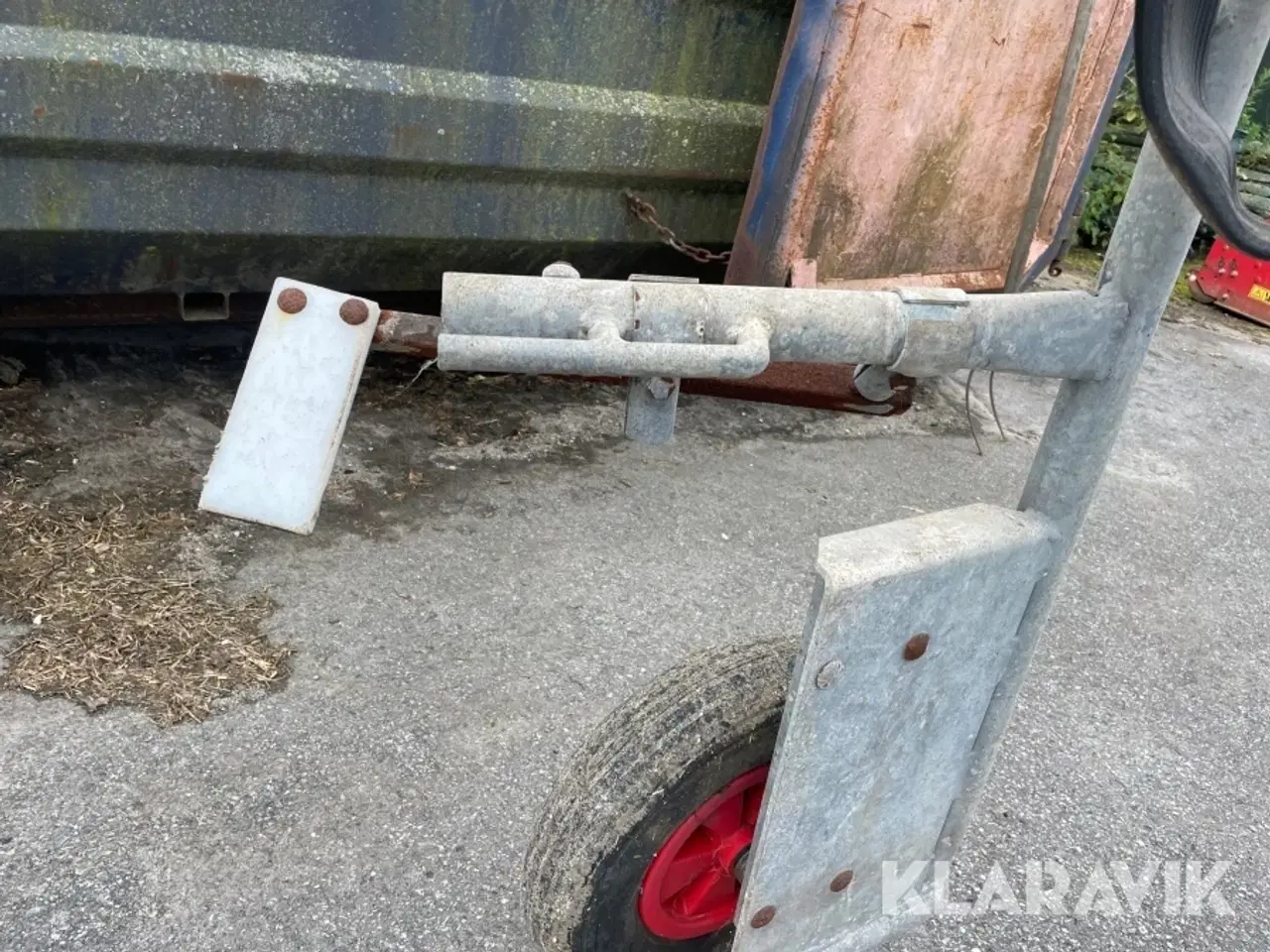 Billede 10 - Klovpleje boks med tilbehør