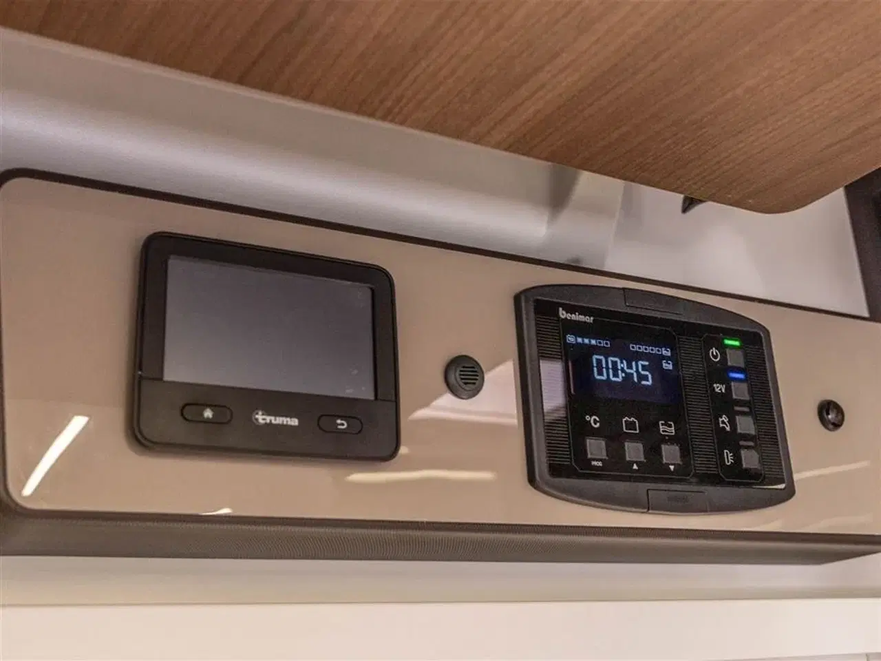 Billede 44 - 2026 - Benimar Mileo 268 Skandinavisk design og komfort året rundt