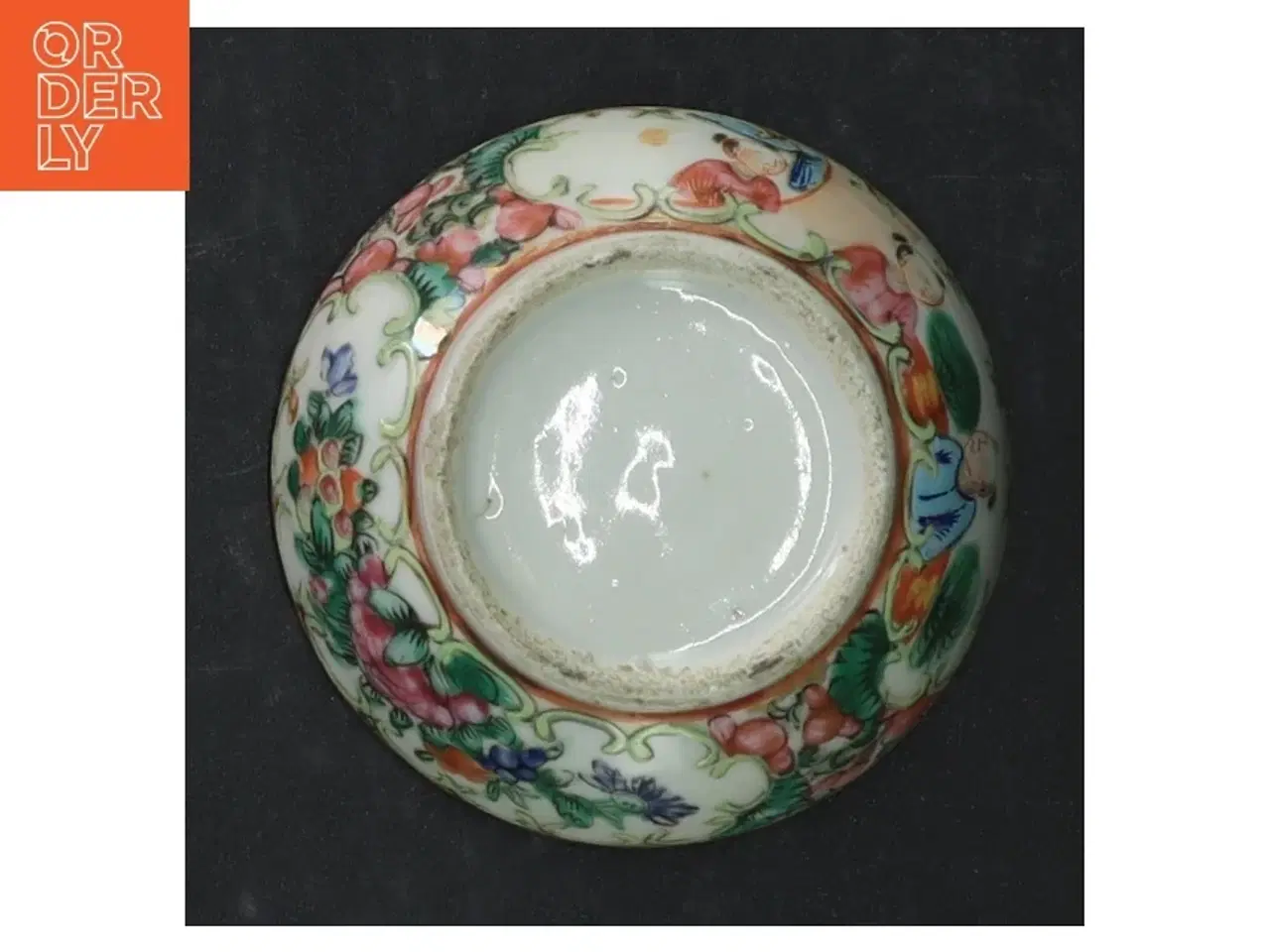 Billede 4 - Håndmalet porcelænsskål med låg (str. Ø. 8 cm)