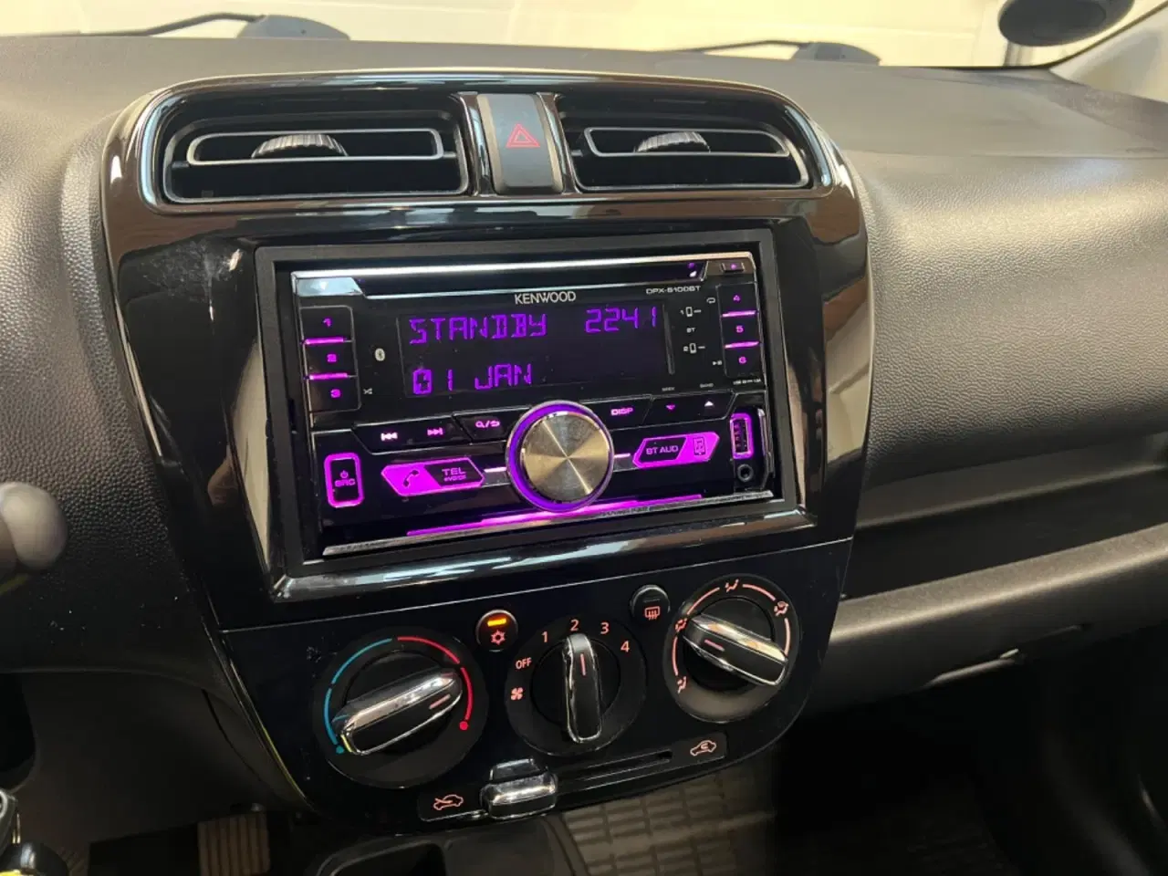 Billede 10 - Mitsubishi Space Star 1,2 Inlead