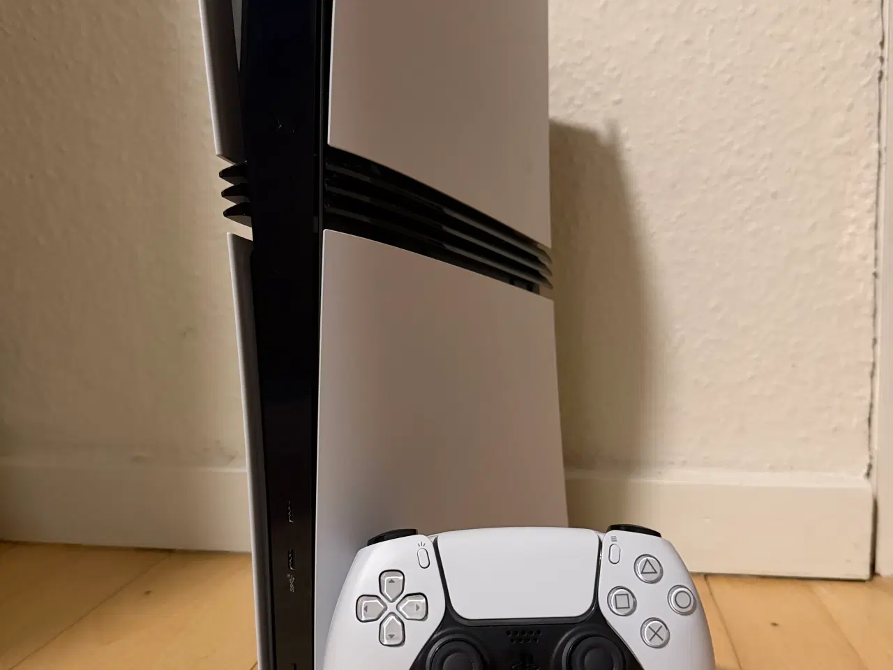 Billede 1 - Playstation 5 Pro 2 TB