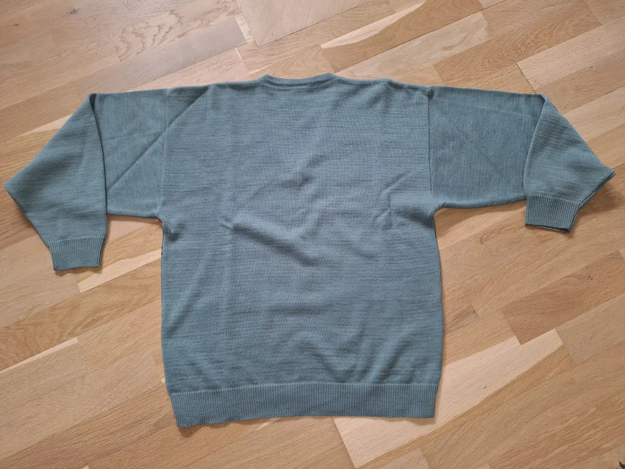 Billede 2 - Sweater 