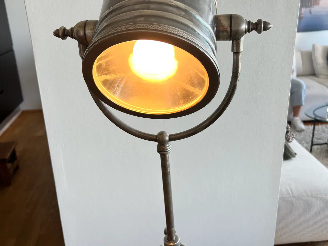 Billede 2 - Projektørlampe med industrielt look