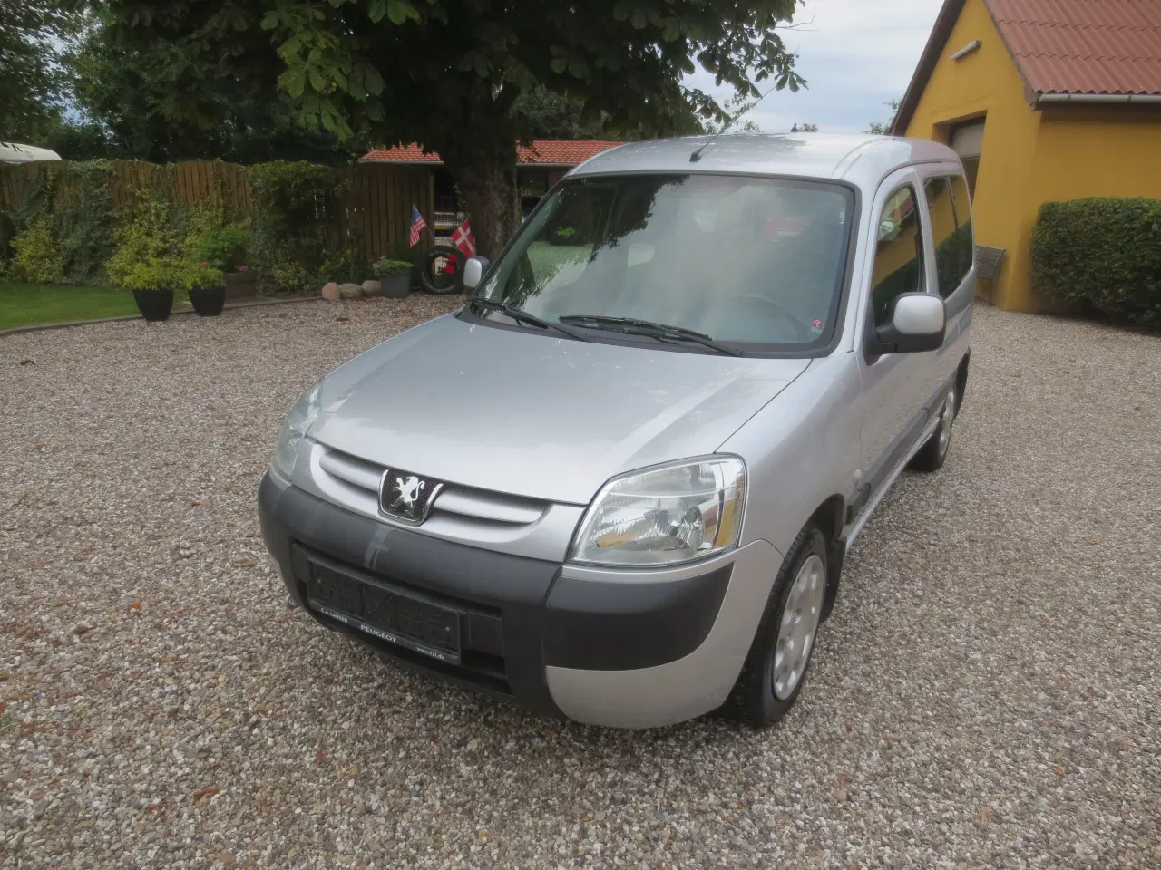 Billede 2 - Peugeot Partner 1.6 i Nysynet. 