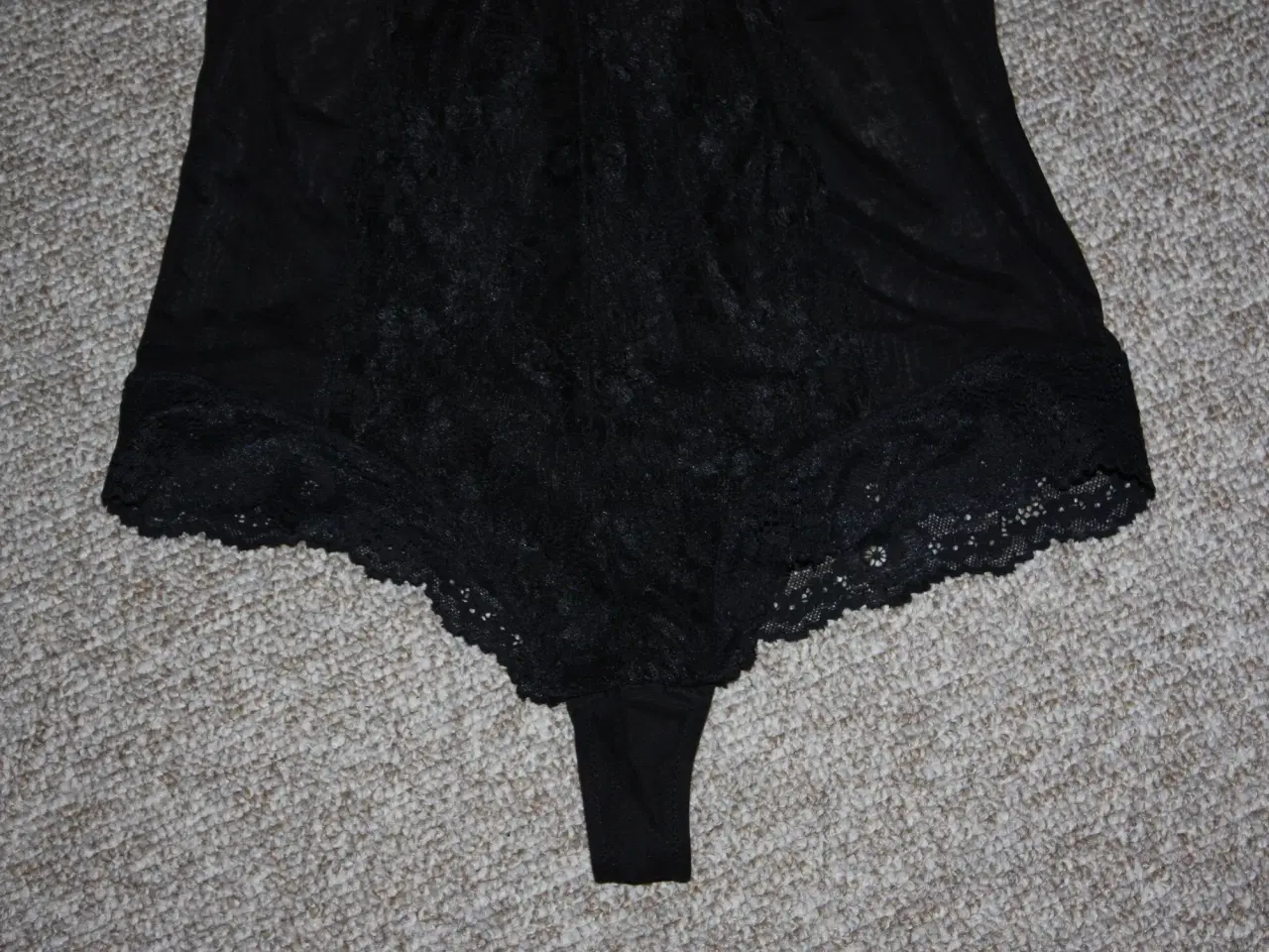Billede 3 - Bodystocking med G-streng / Undertøj H&M / Body / 