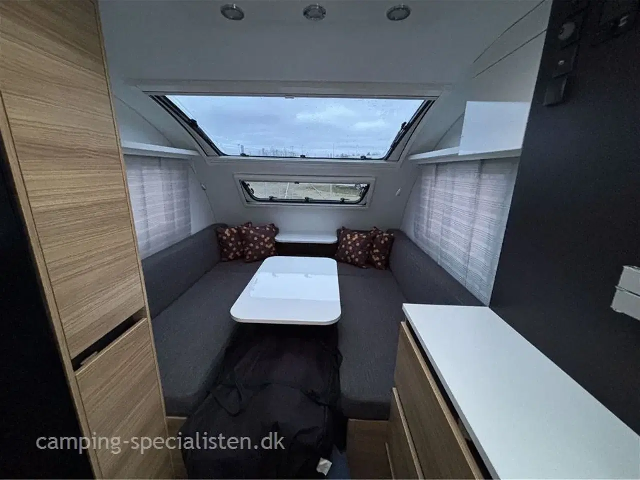 Billede 9 - 2022 - Adria Action 391 LH Så god som ny - Adria Action 391 LH Model 2022 - Kommer snart hos Camping-Specialisten i Silkeborg