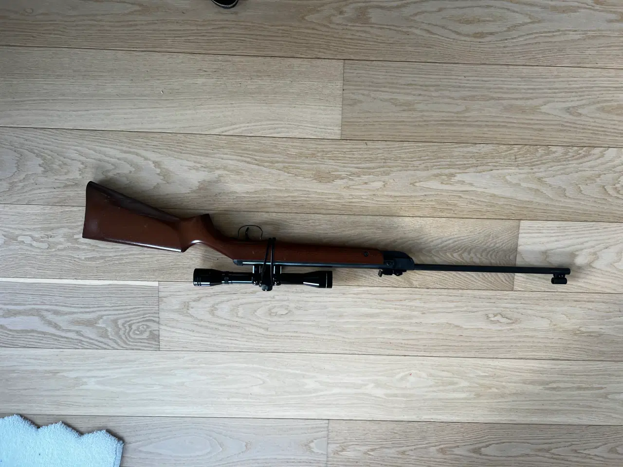 Billede 3 - 4,5mm luftgevær Diana Model 24