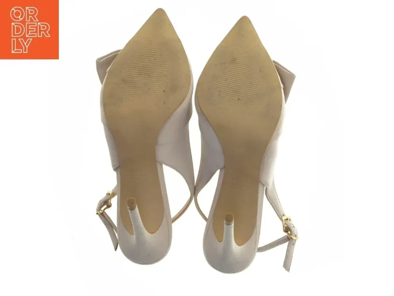 Billede 4 - Beige højhælede sko med sløjfe fra Aldo (str. 37)
