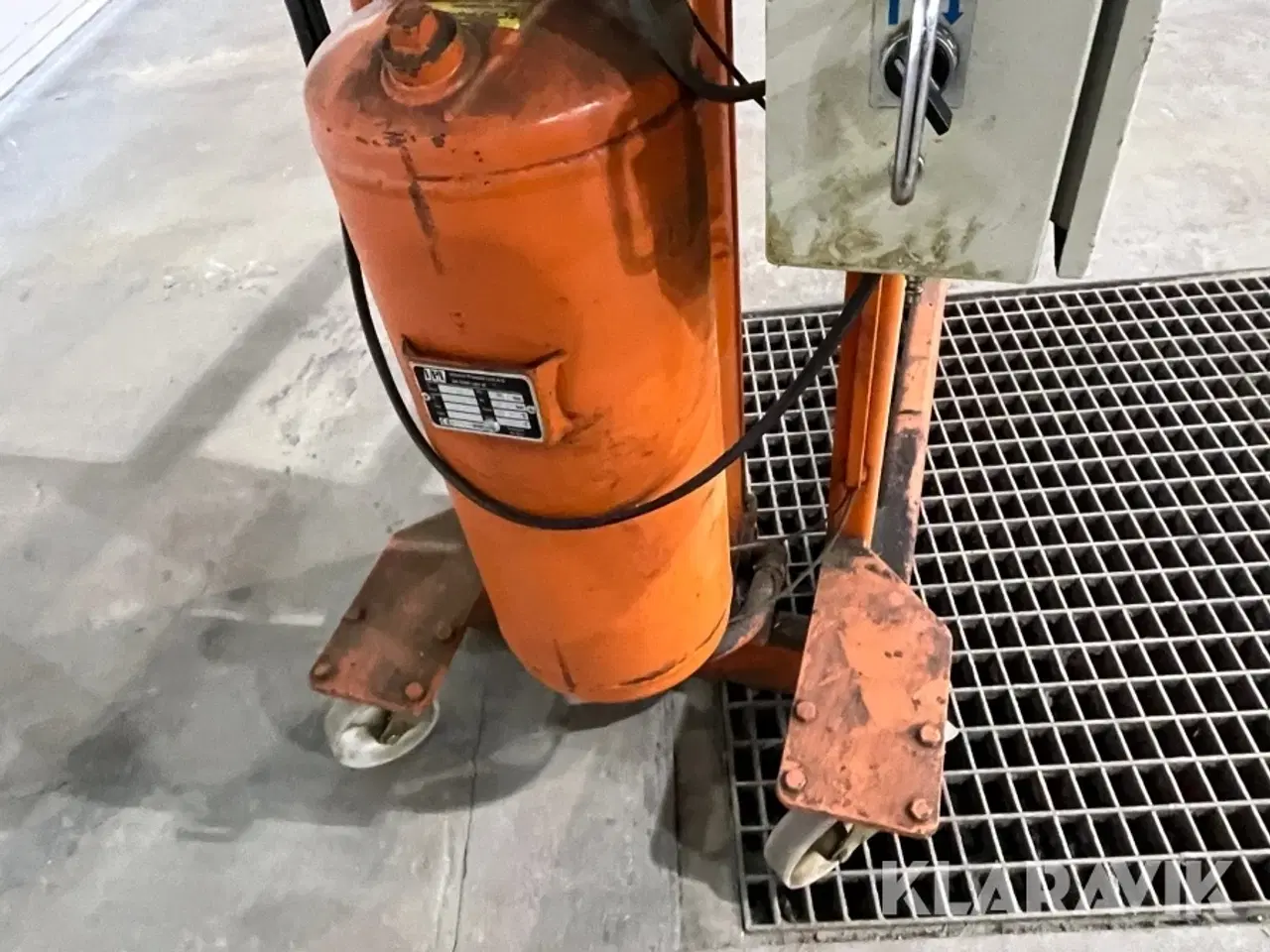 Billede 8 - Manuel/hydraulisk stabler Kallesøe 1000kg