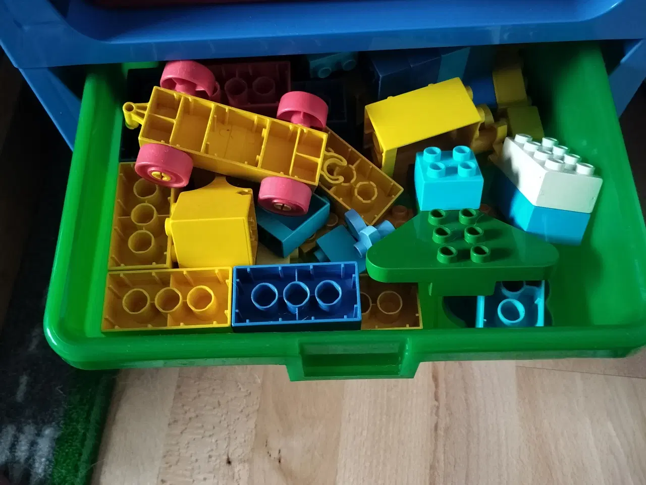 Billede 3 - Duplo i kasse 