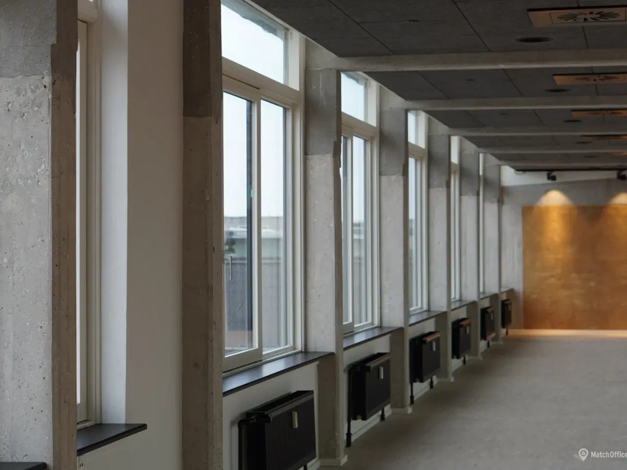 Billede 4 - Penthousekontor med nyistandsatte rammer i hjertet af Herlev