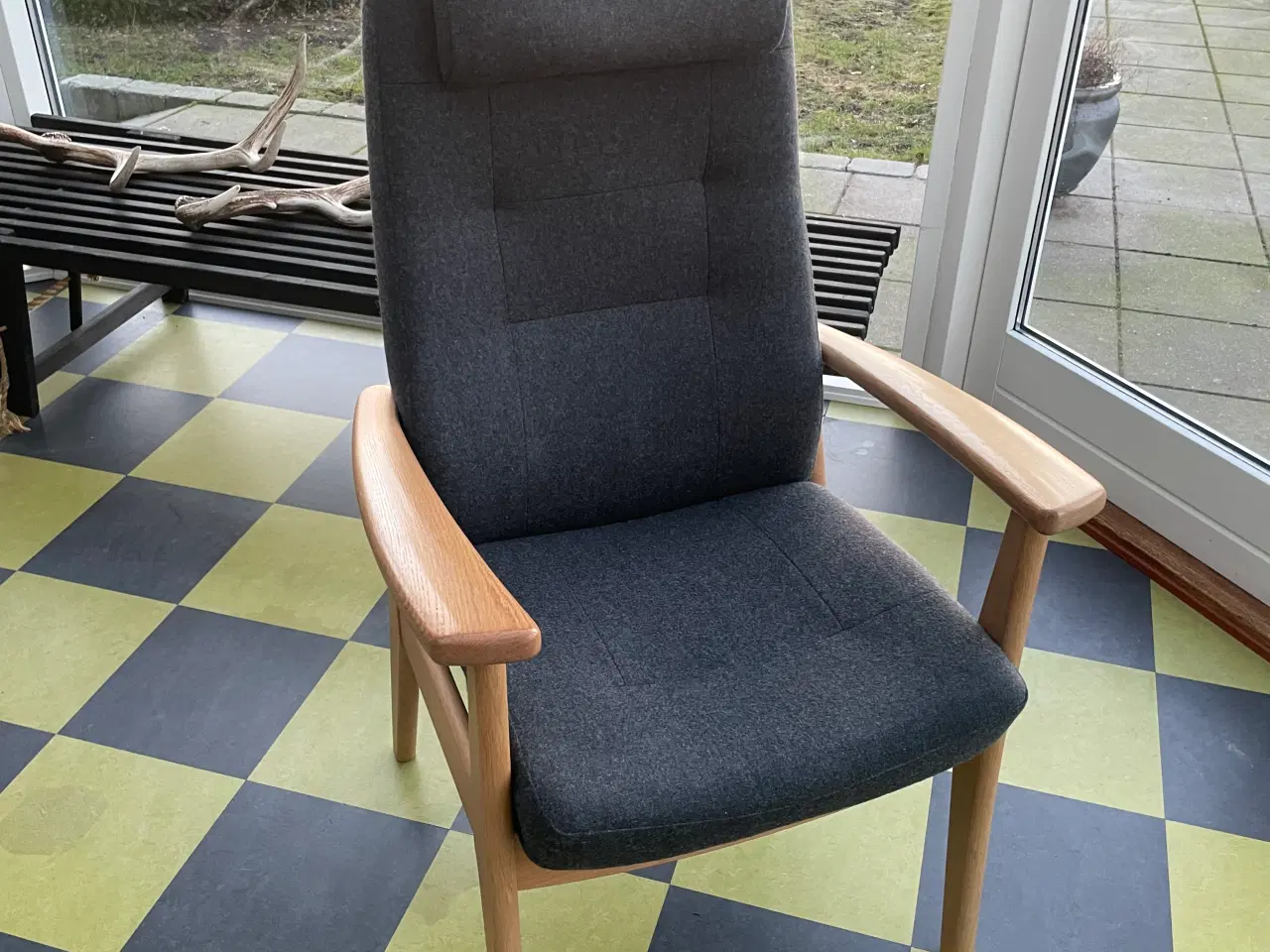 Billede 4 - Farstrup Otiumstol med fodskammel m.magasin.