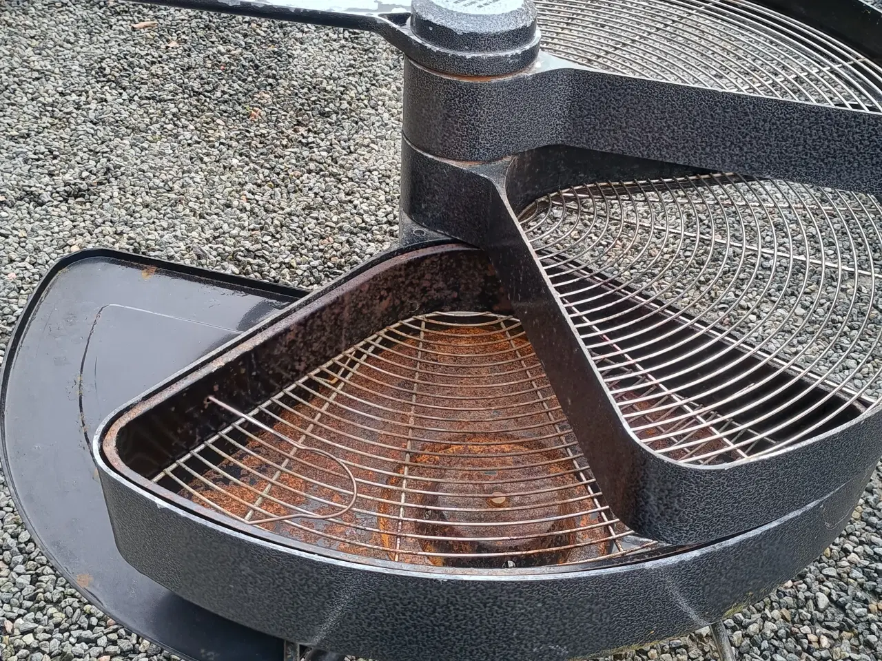 Billede 1 - Speciel Grill til salg i 9610
