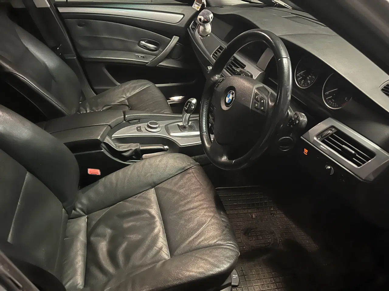 Billede 5 - Højrestyret e61 525d 