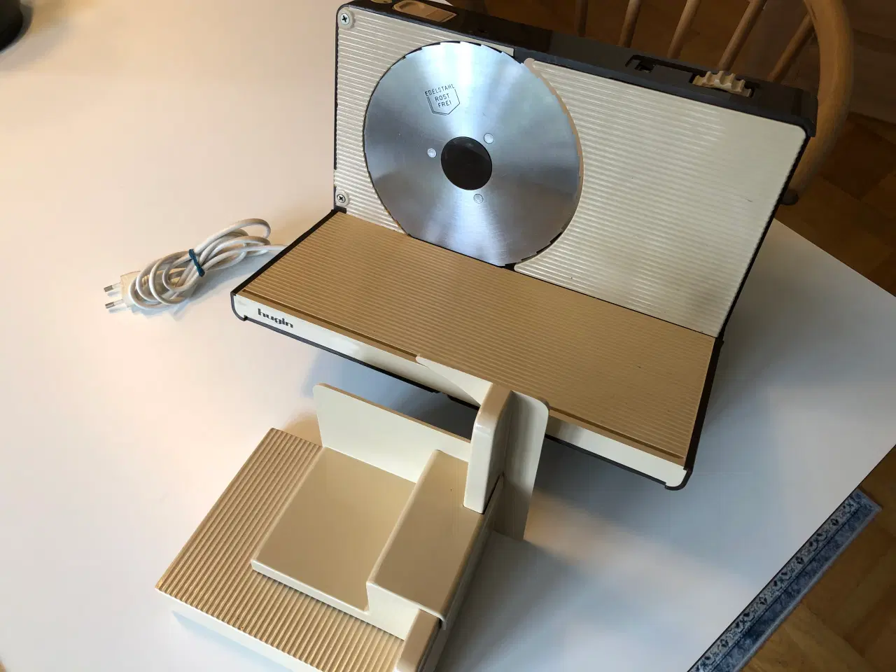 Billede 2 - Retro Hugin pålægsmaskine