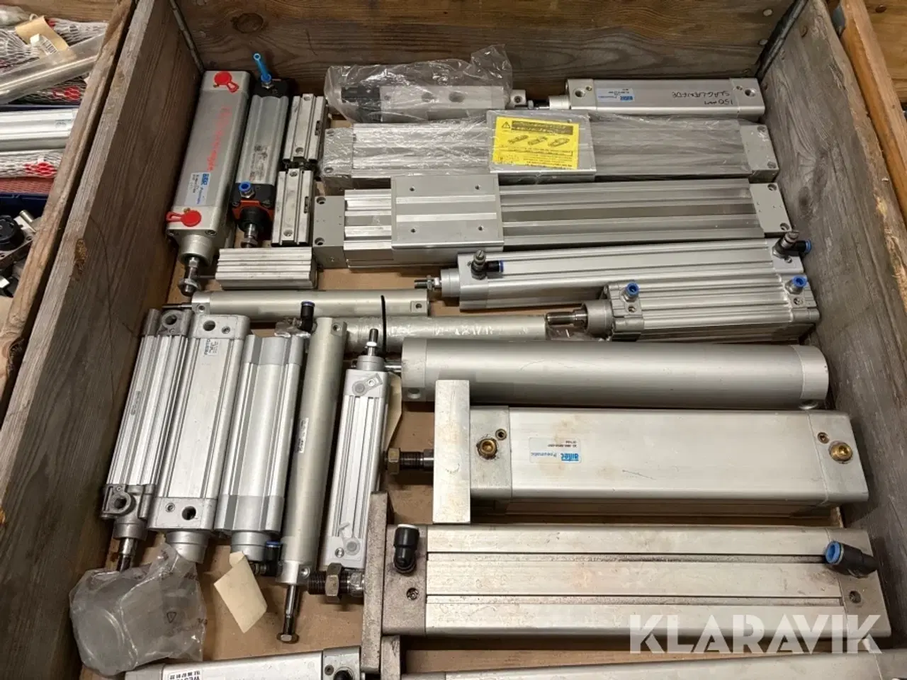 Billede 7 - Stort lot med luft-komponenter