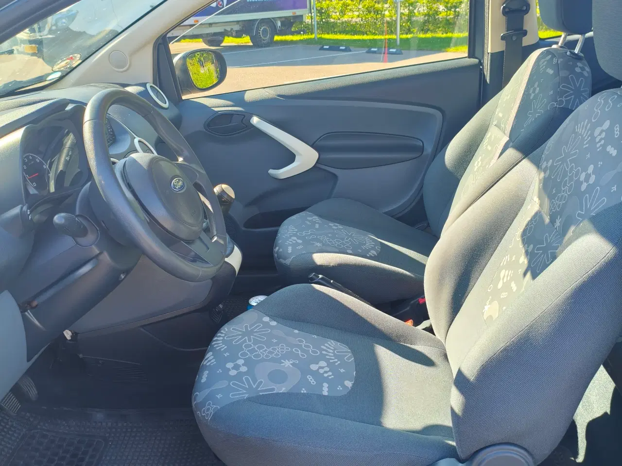 Billede 6 - Flot Ford Ka 2012