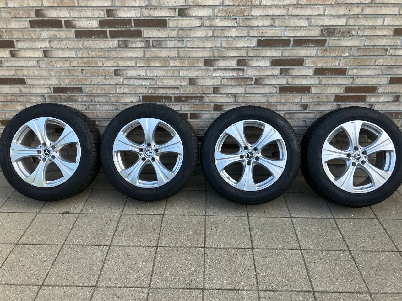 Billede 8 - Alufælge 5 x 112 med Pirelli vinterdæk 235/55R18