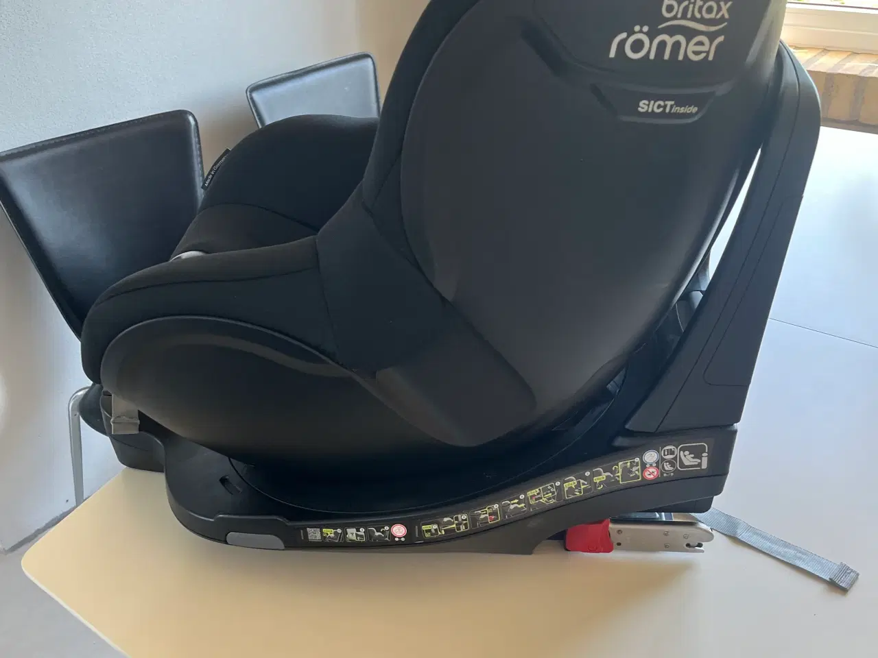 Billede 2 - Britax Römer Dualfix M op til 18 kg 