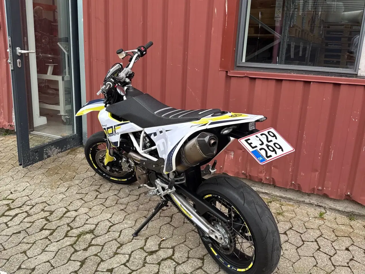 Billede 2 - Husqvarna 701 Supermoto
