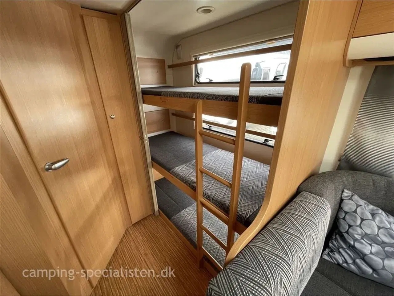 Billede 10 - 2011 - Adria Adora 563 PT   Pæn og velholdt køjevogn - Adria Adora 563 PT fra 2011 - Kan nu opleves hos Camping-Specialisten i Silkeborg