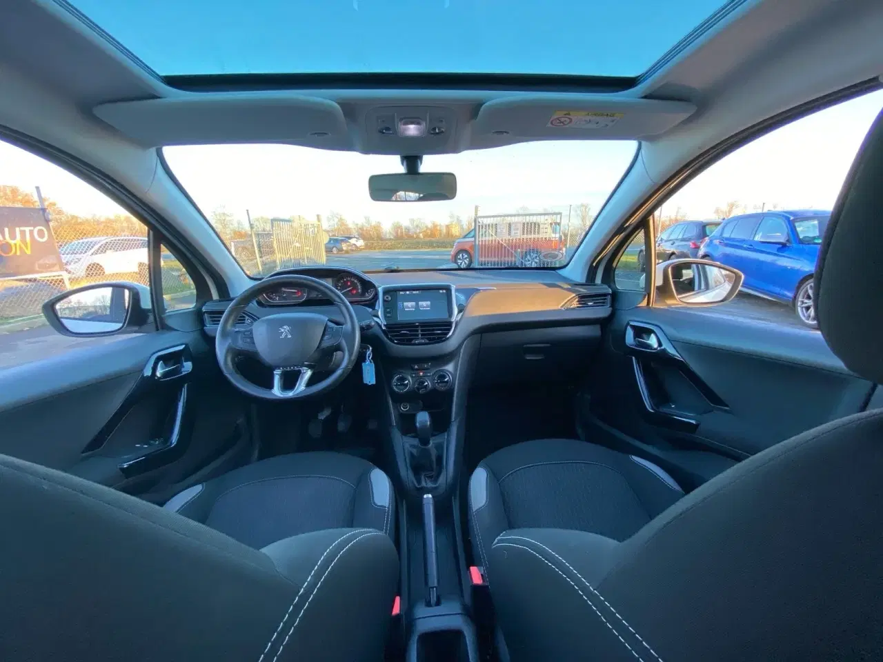 Billede 8 - Peugeot 208 1,6 BlueHDi Chili Sky 100HK 5d