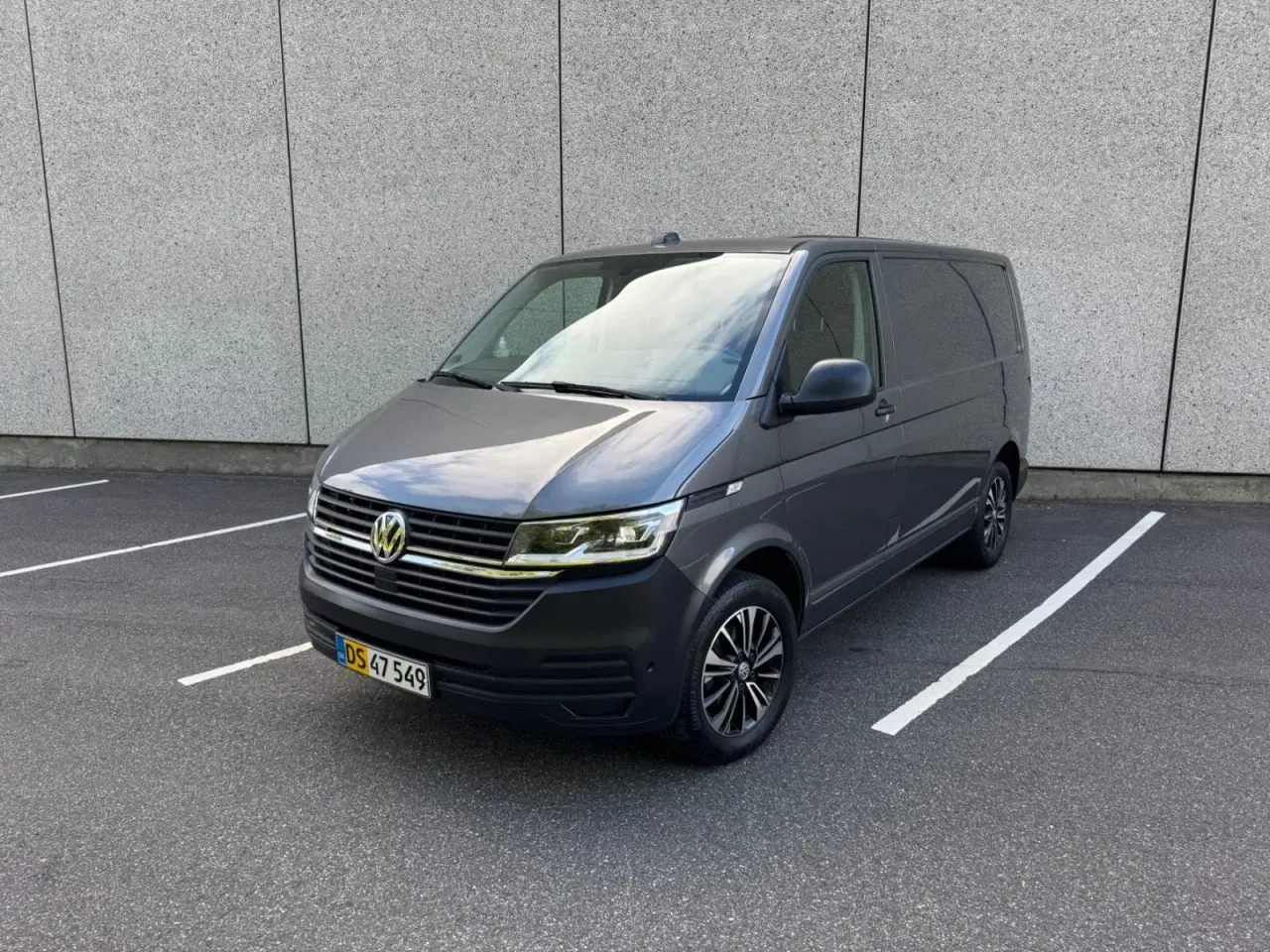Billede 1 - VW Transporter 2,0 TDi 150 Kassevogn DSG 4Motion lang
