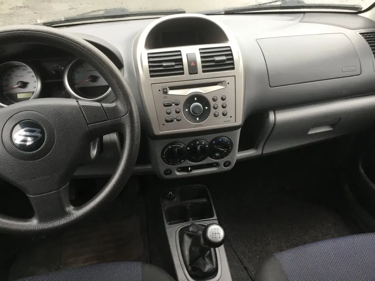 Billede 6 - Suzuki ignis 1,3 L2wd træk aircon mm