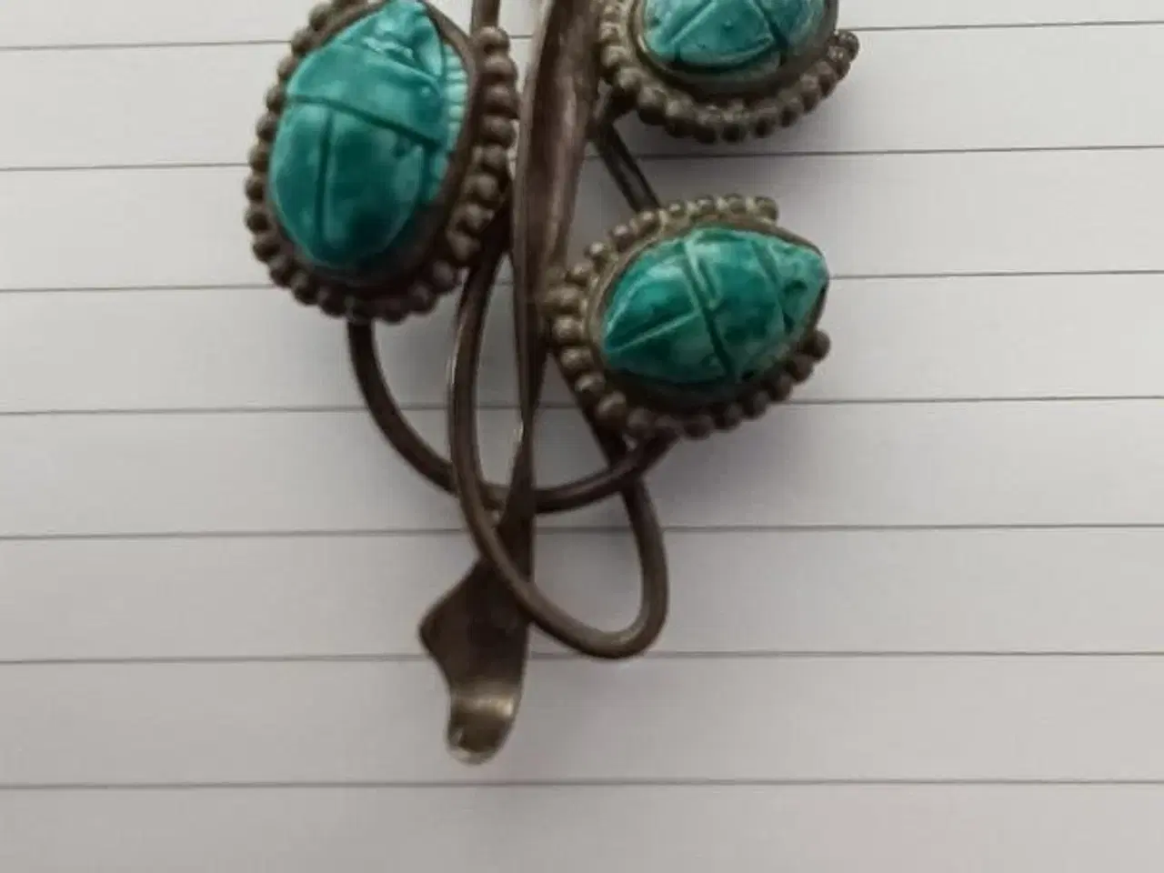Billede 1 - skarabæ broche, meget fin stand