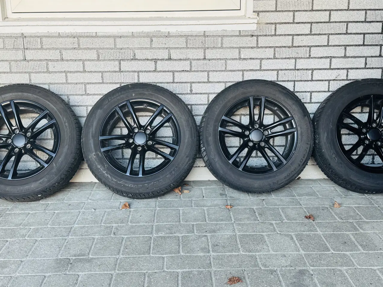 Billede 1 - BMW alufælge orginal 17 tommer 5x120 med vinterdæk