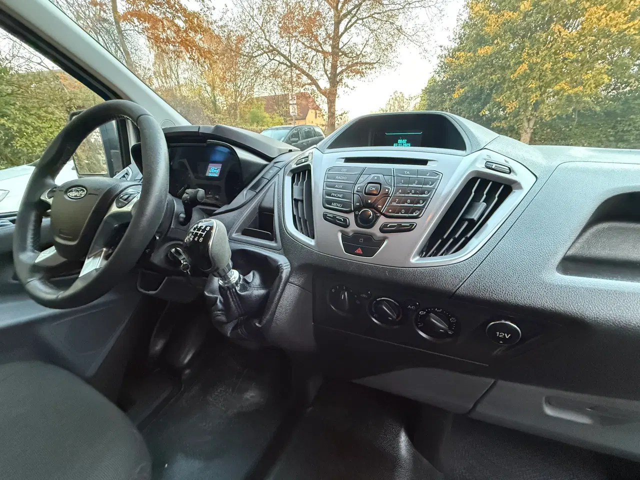 Billede 11 - Ford transit med lav km og træk til 2800 kg