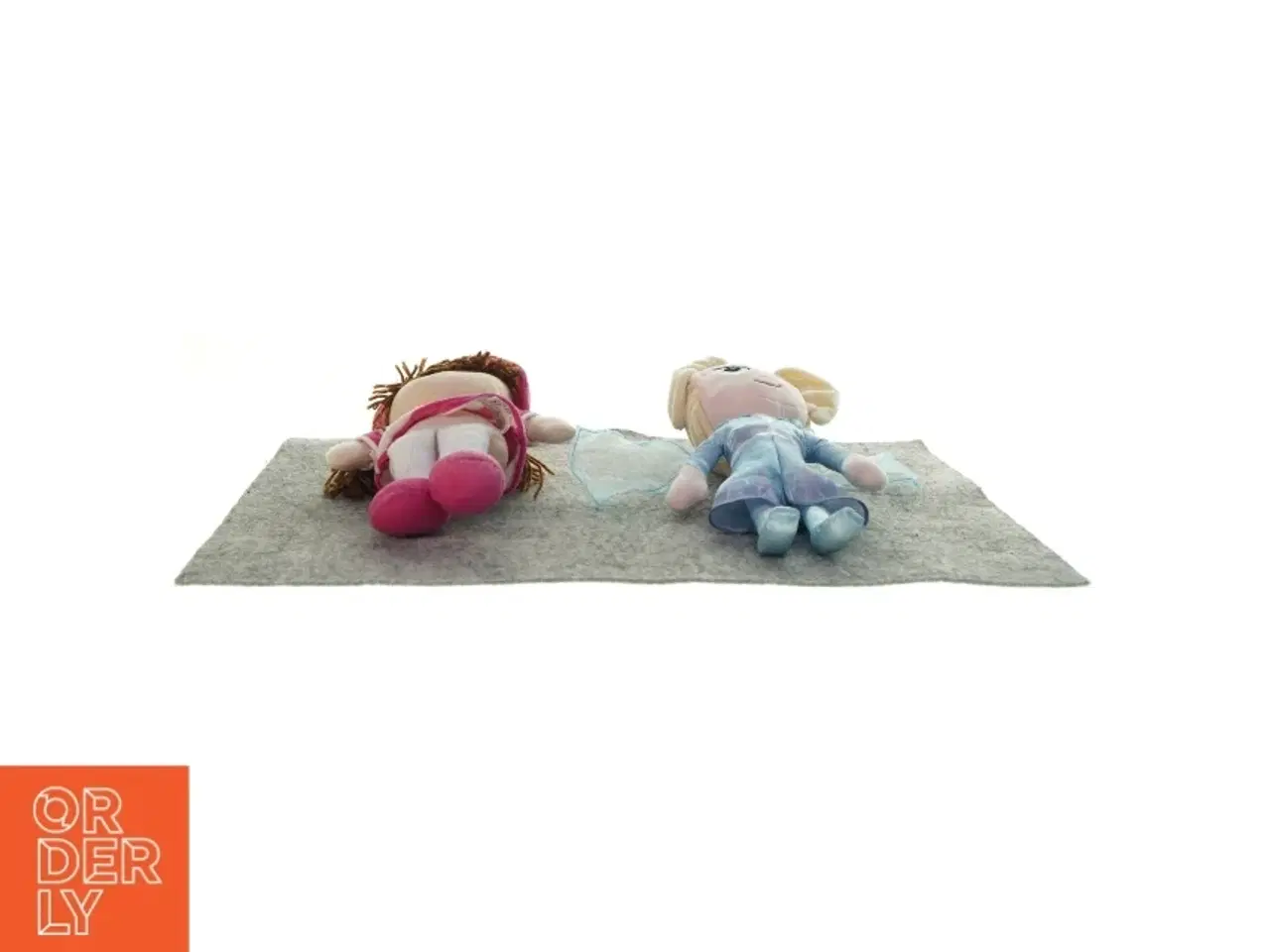 Billede 3 - To store tøjfigurer (str. 30 cm)