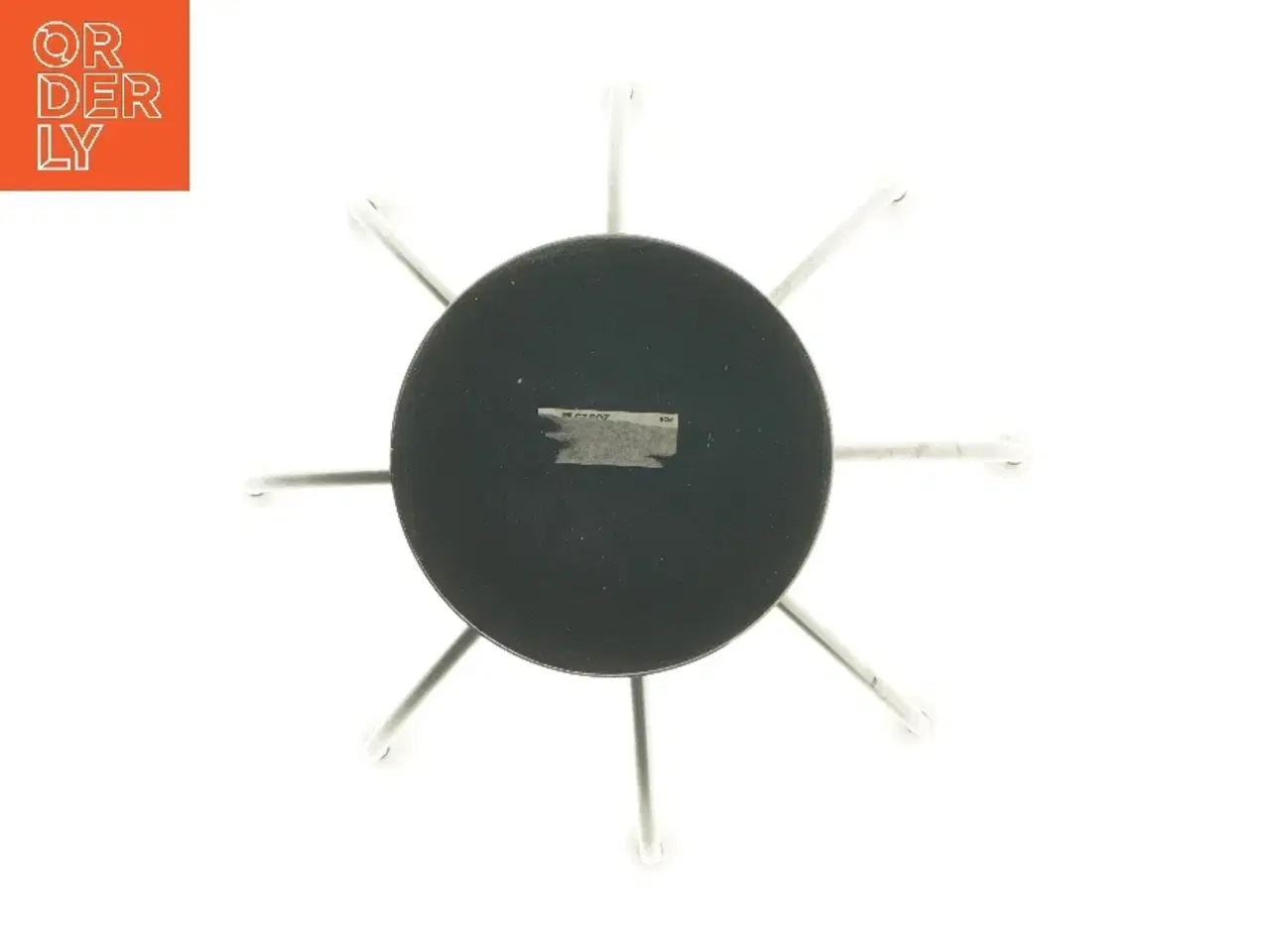 Billede 3 - Moderne lysestage i metal (str. 34x35 cm)