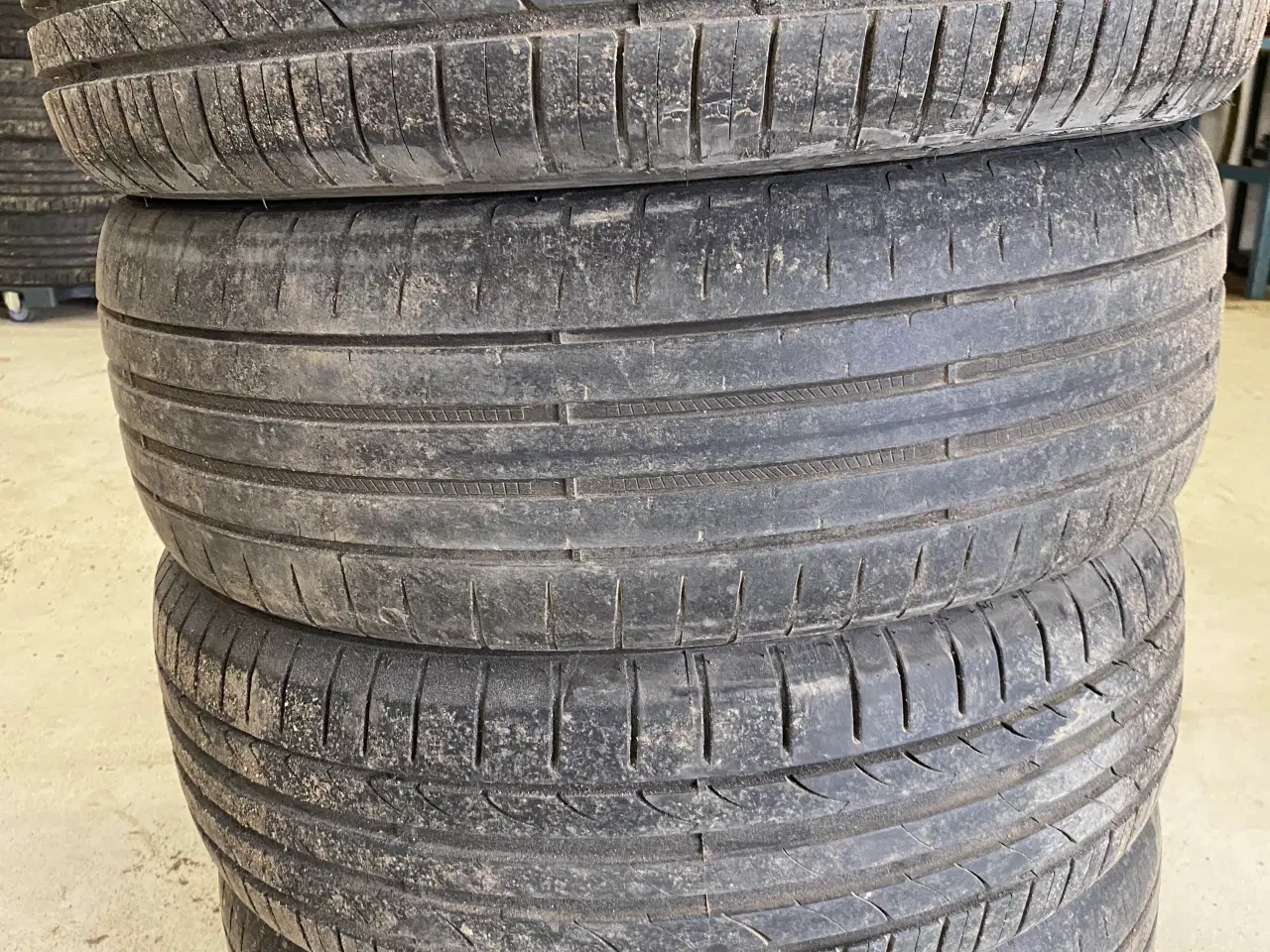 Billede 2 - 215/55R18