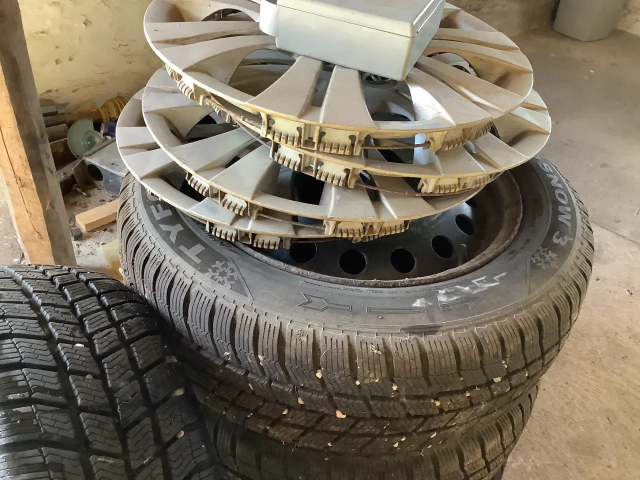 Billede 1 - Vinterdæk med stålfælge