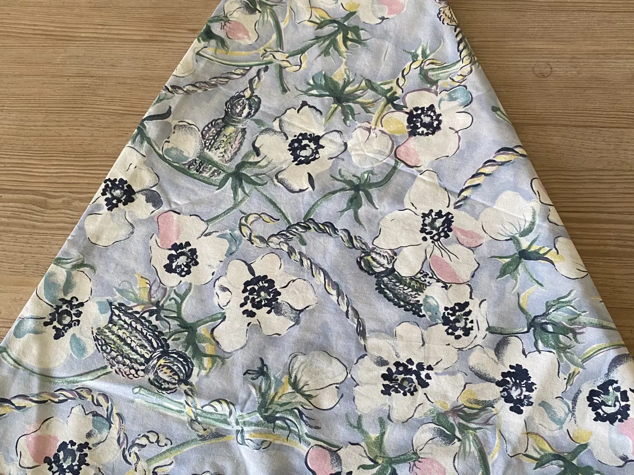 Billede 4 - Vintage dug til rundt bord med blomsterprint