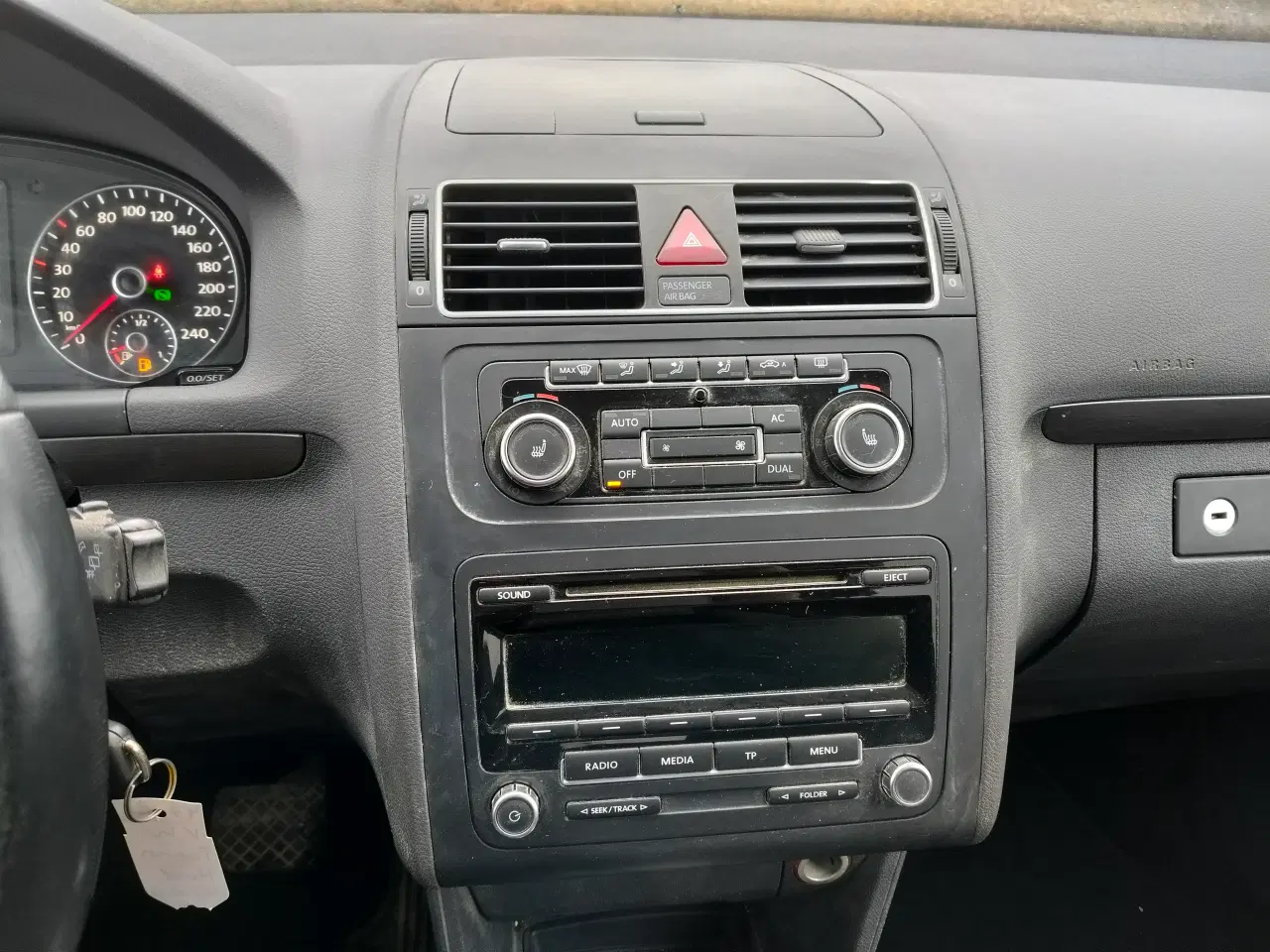 Billede 7 - VW Touran 2,0 TDI Automatgear godt brugt 