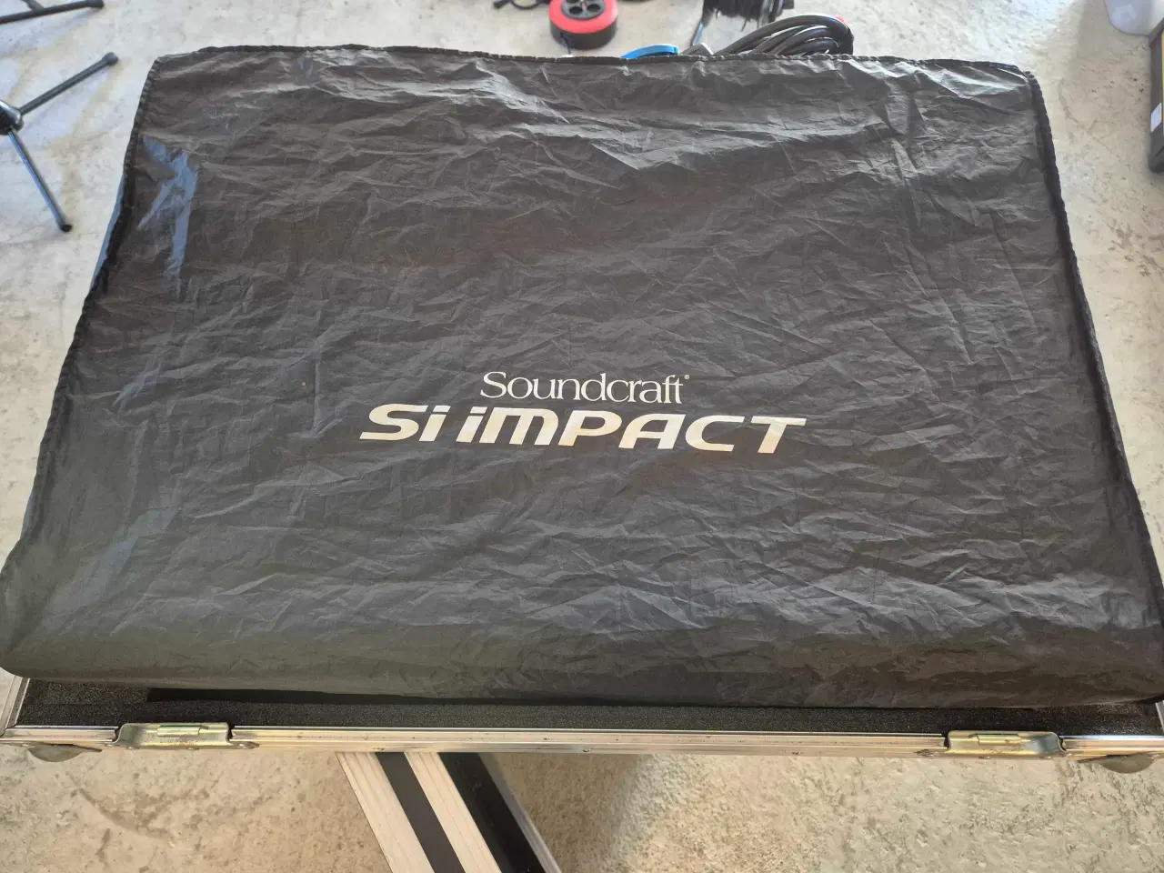 Billede 4 - LD Dave 15 + soundcraft si impact mixer
