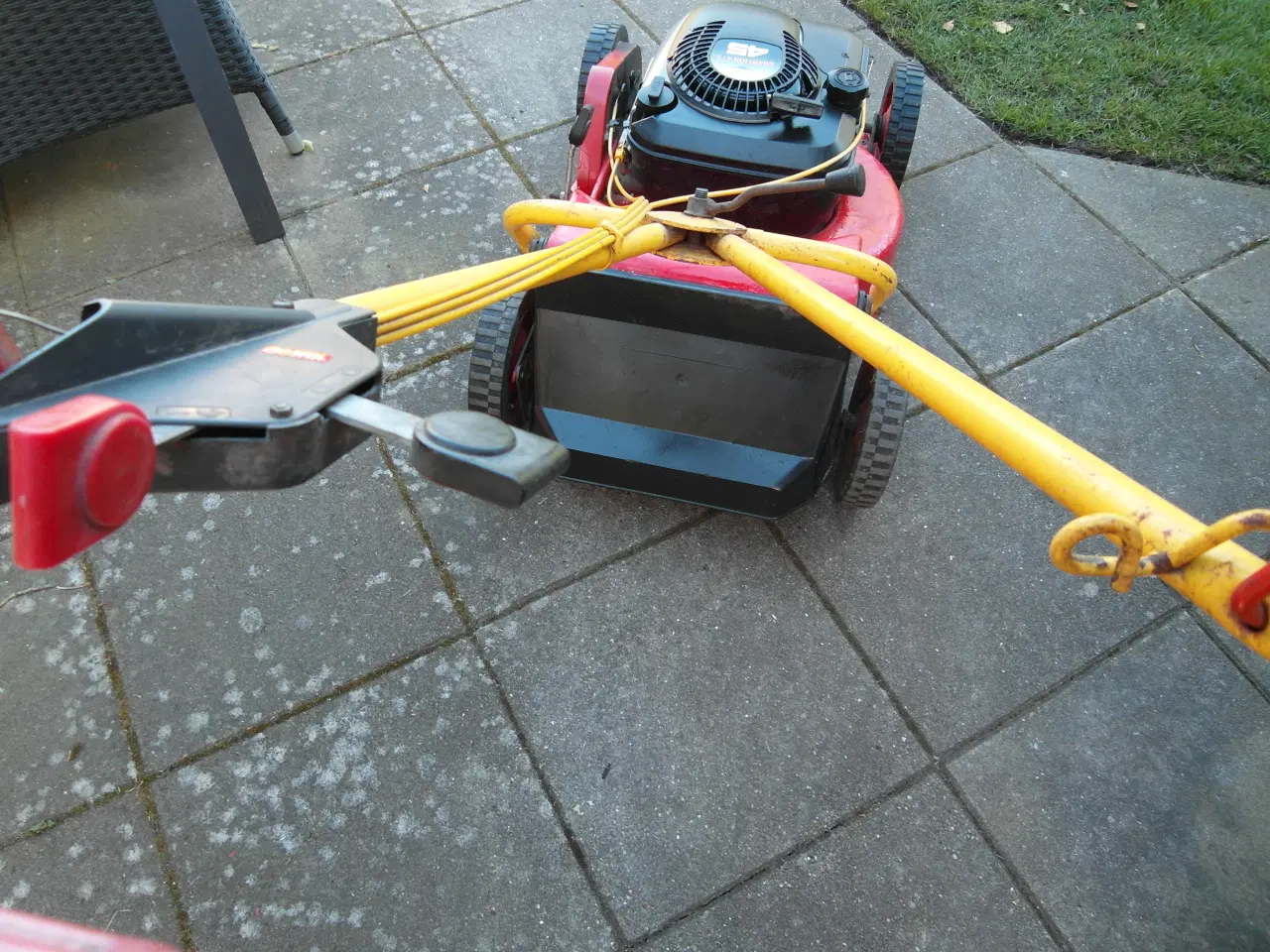 Billede 3 - Plæneklipper Klippo med Briggs&Stratton motor.