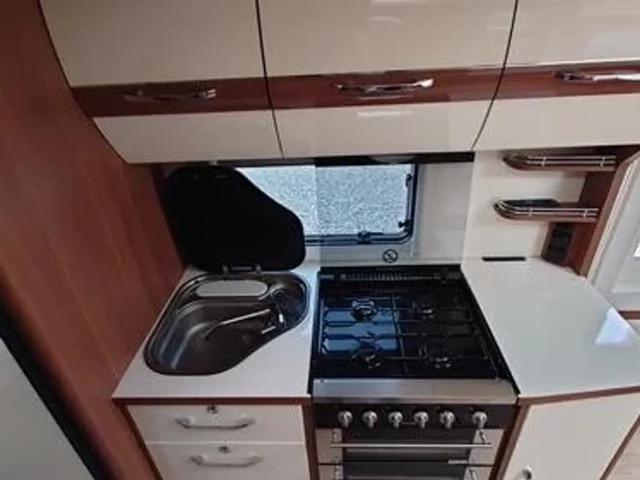 Billede 11 - LMC Exquisit Vip 595 D