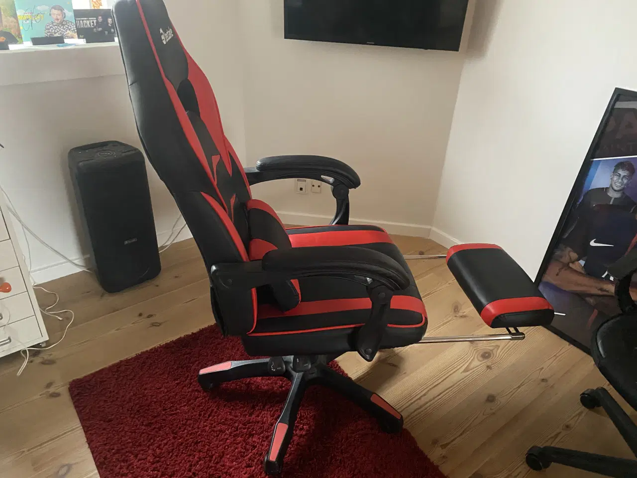 Billede 3 - Gamerstol rød med fodstøtte