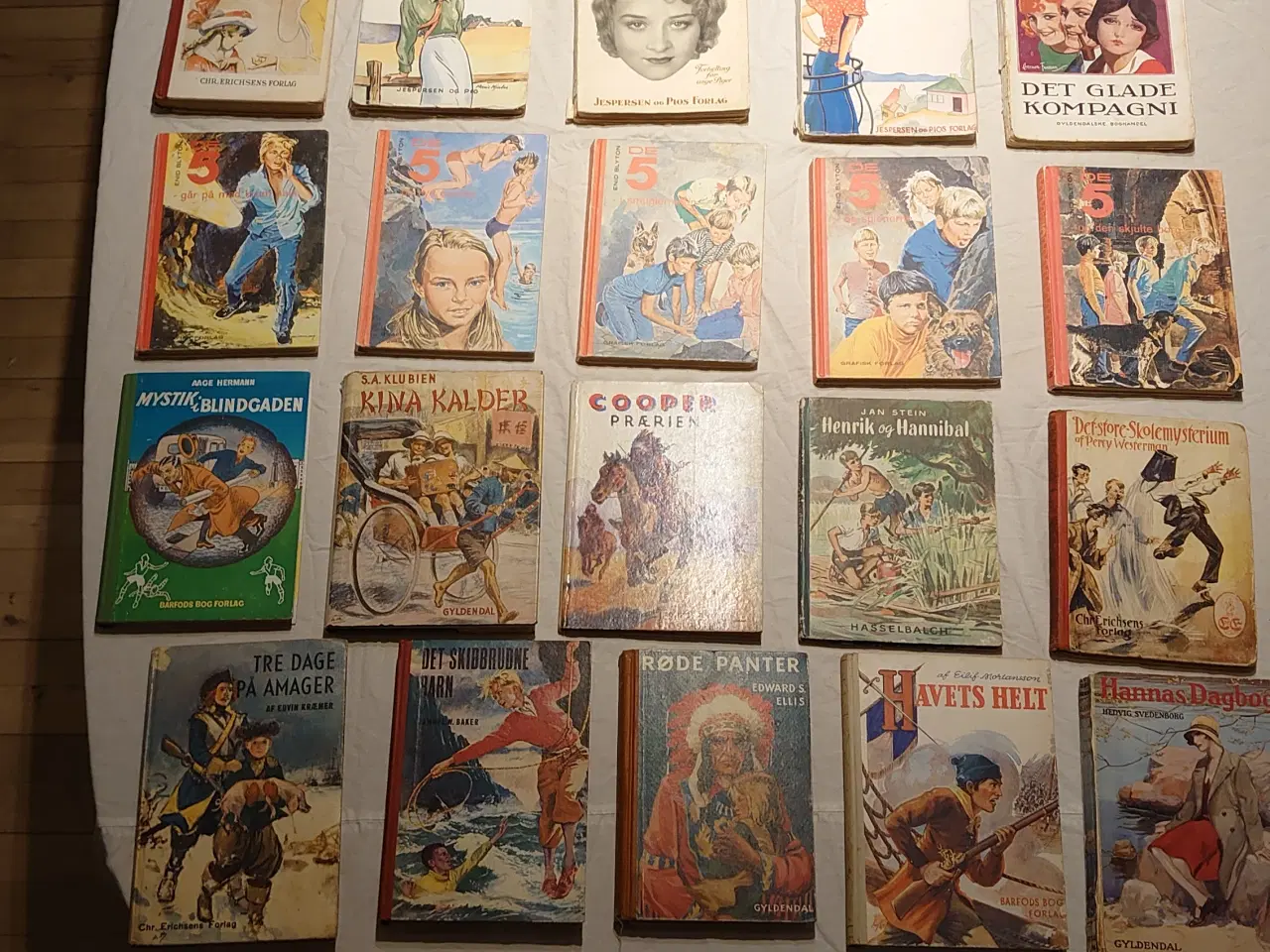 Billede 1 - 31 stk gamle børneromaner. 1930-80