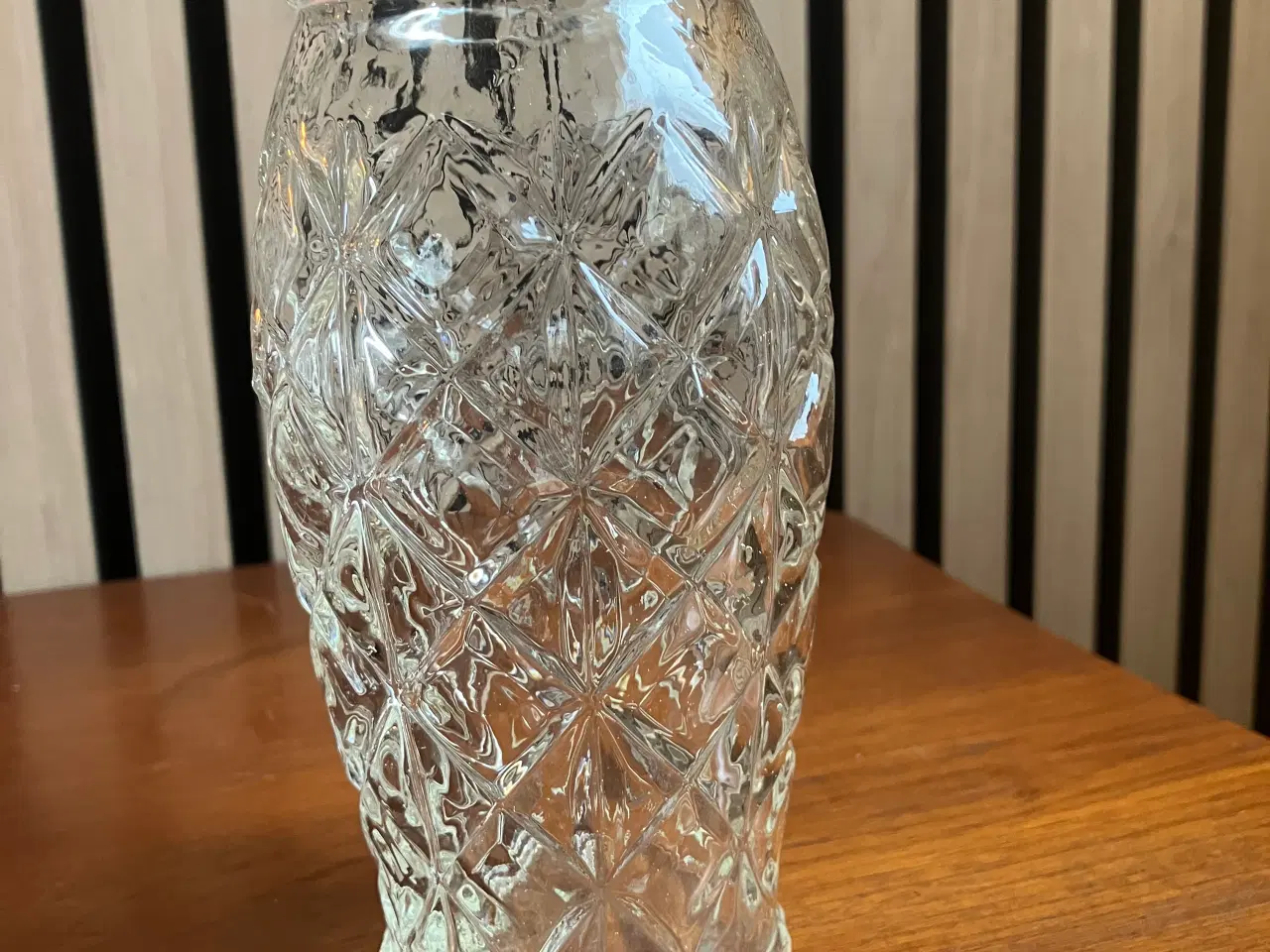 Billede 2 - Hospitalsvase fra Fyns Glasværk