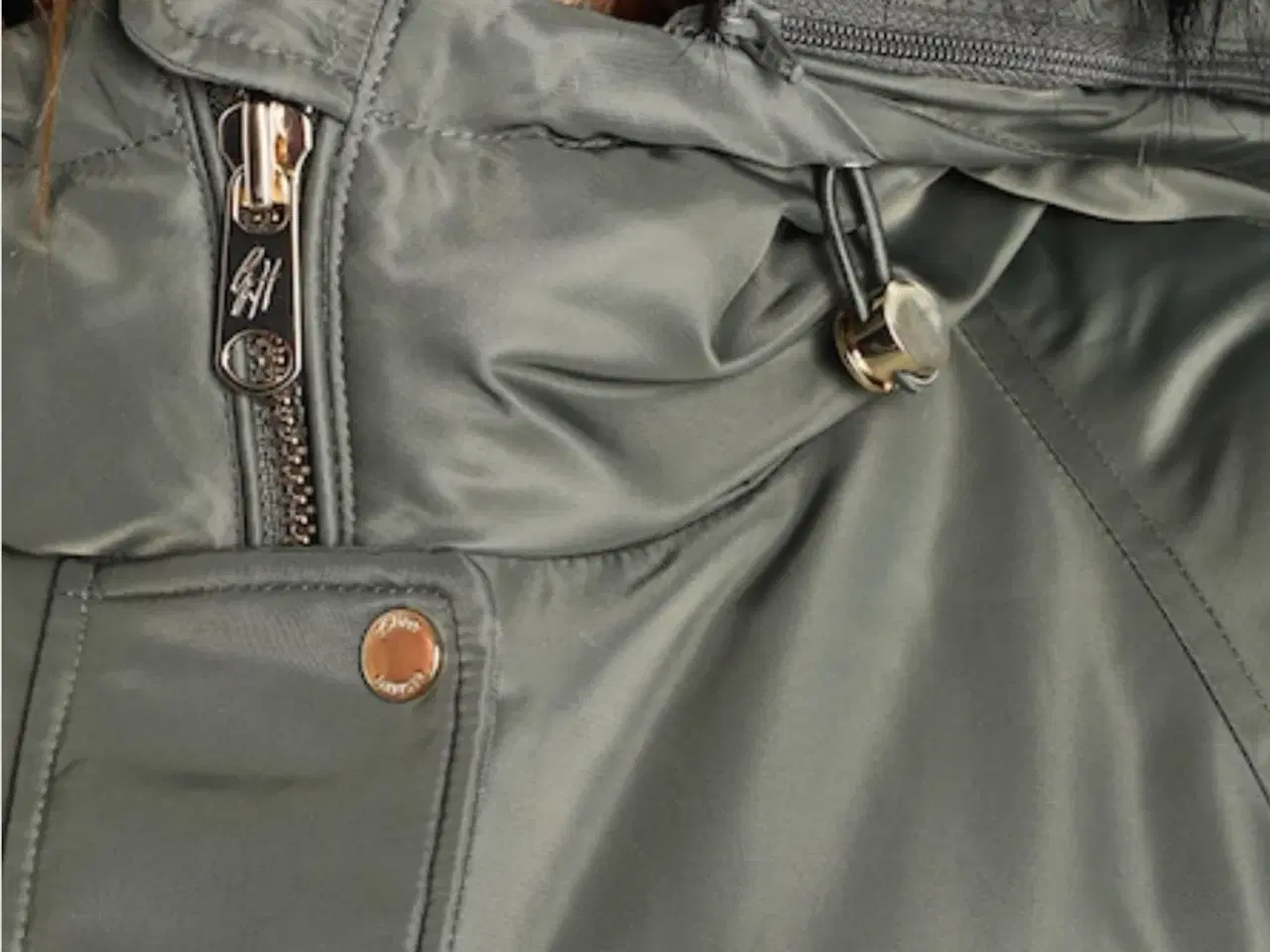 Billede 4 - Tommy Hilfiger X Gigi Hadid dunfrakke