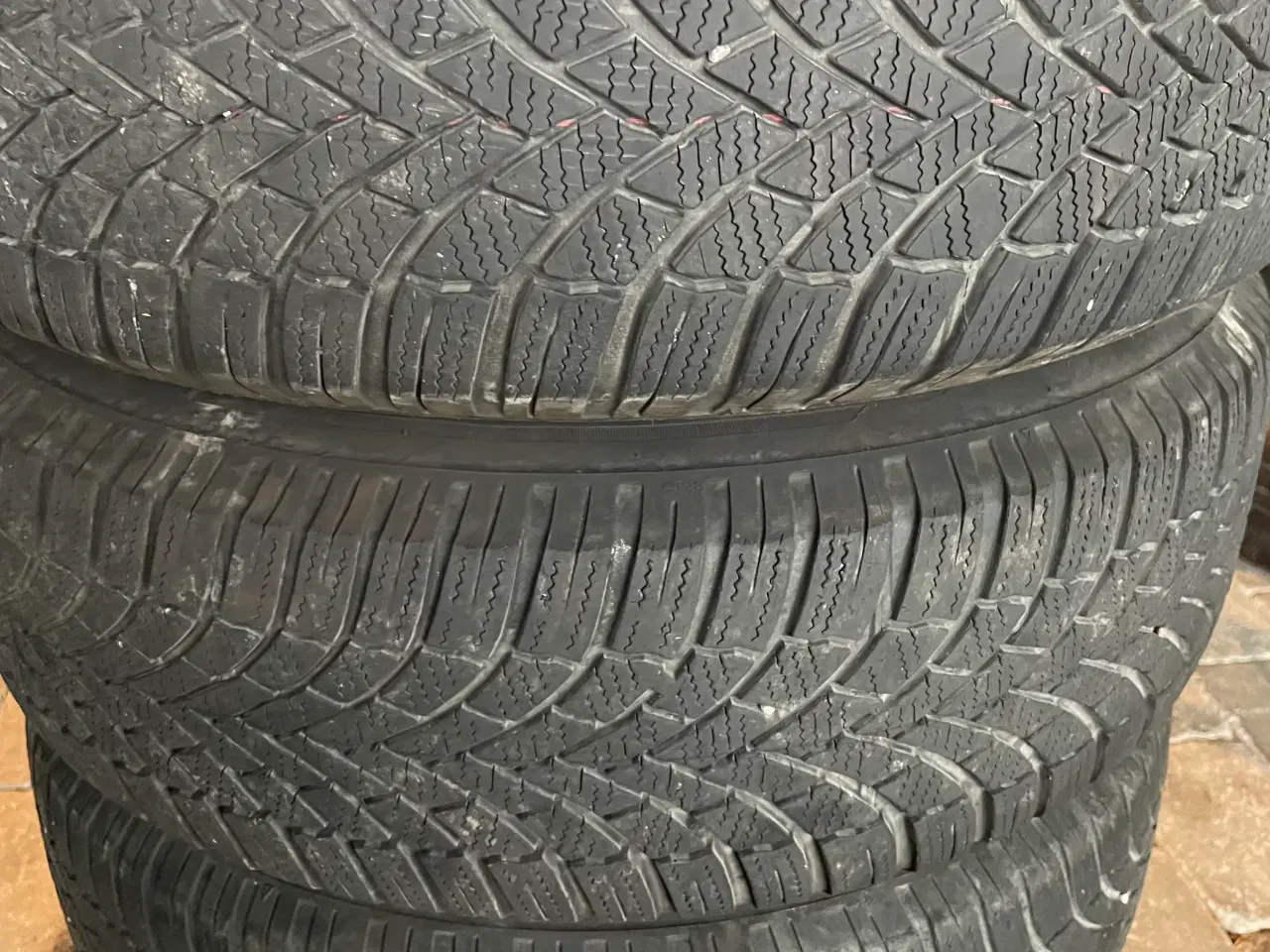 Billede 3 - 15 Opel Corsa 185/65r15 Ref.800 vinter