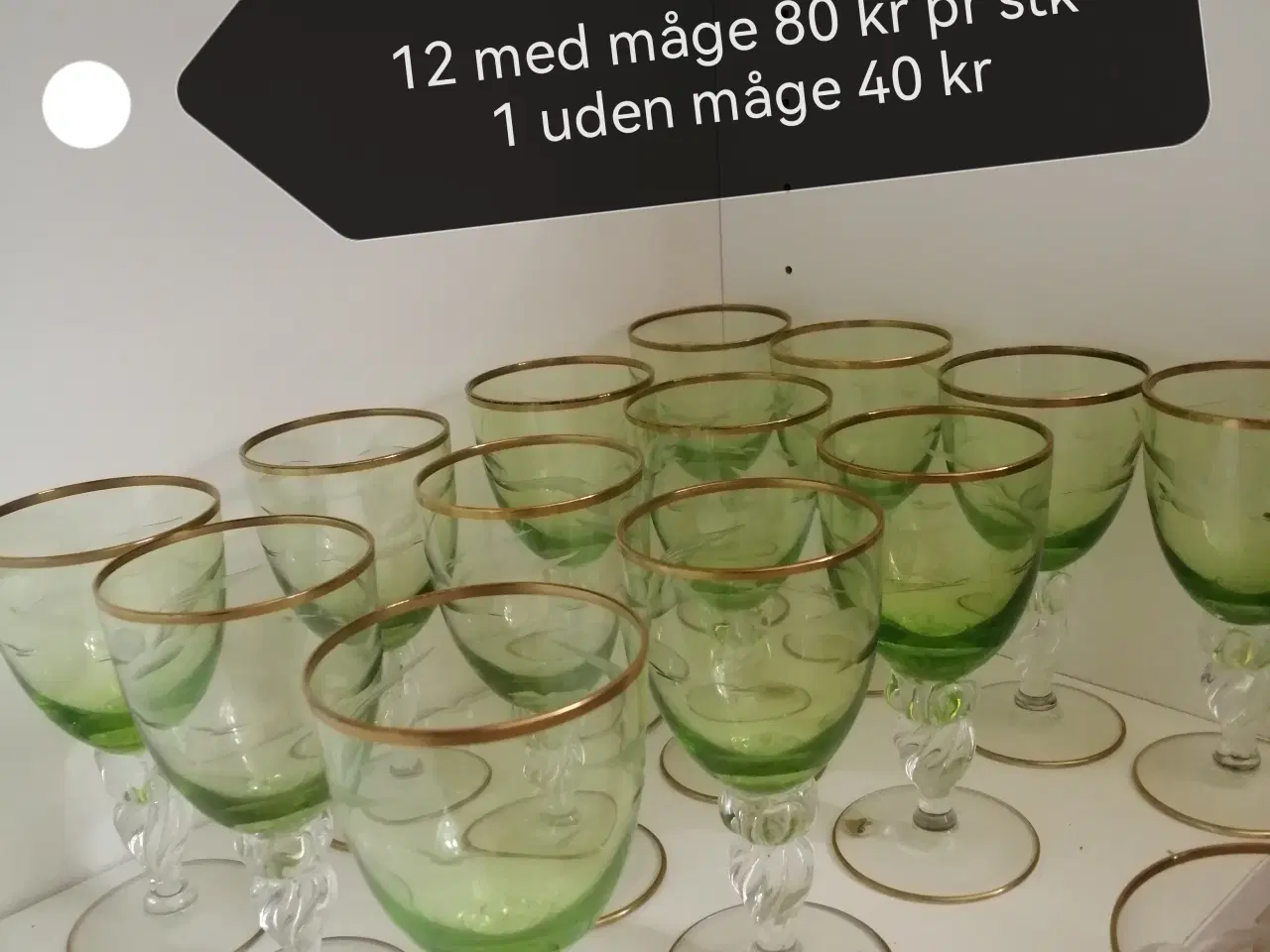 Billede 1 - Lyngby glas til mågestellet. Info på billederne