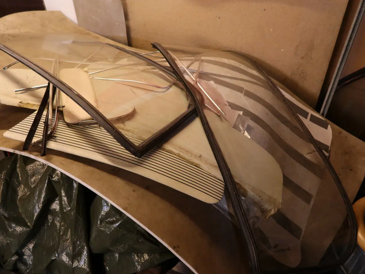 Billede 2 - DKW F1/F12 - mange dele, motorer, karroseri, ruder