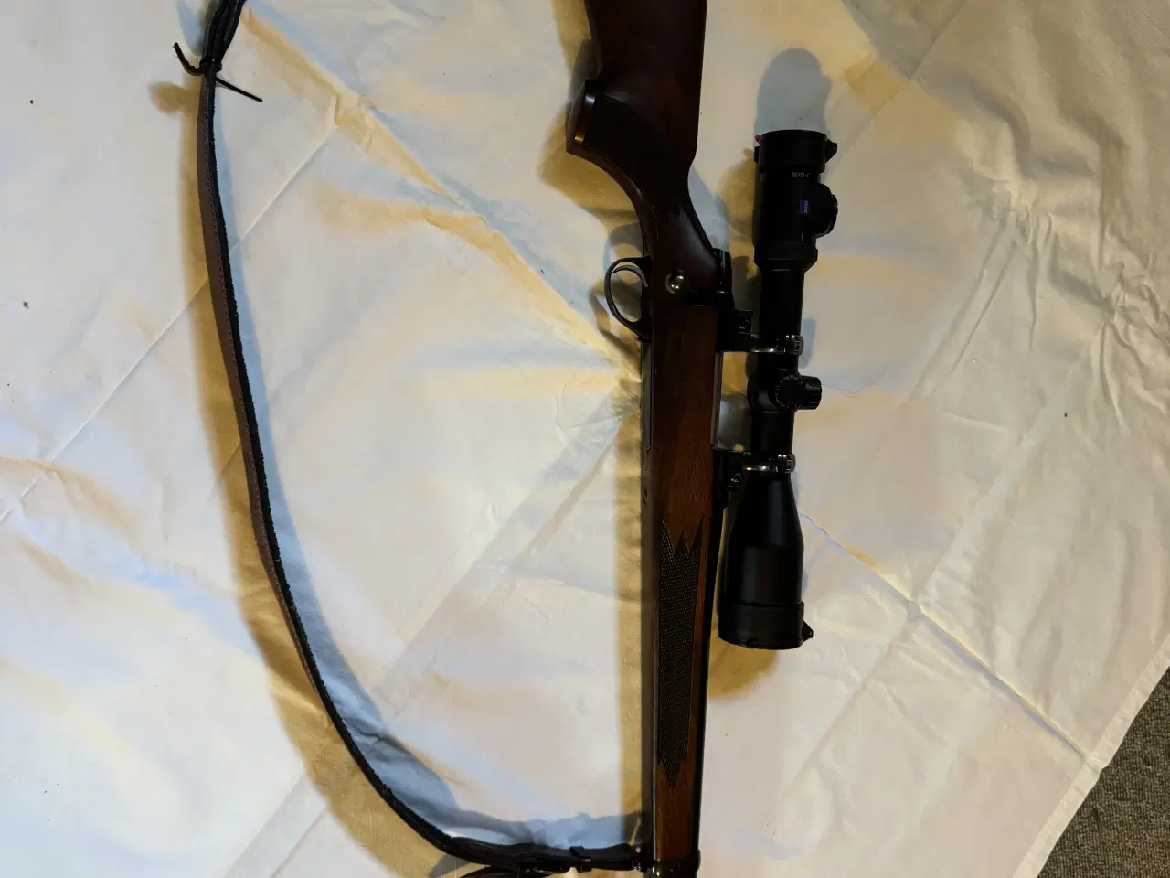 Billede 2 - Jagtriffel sælges.