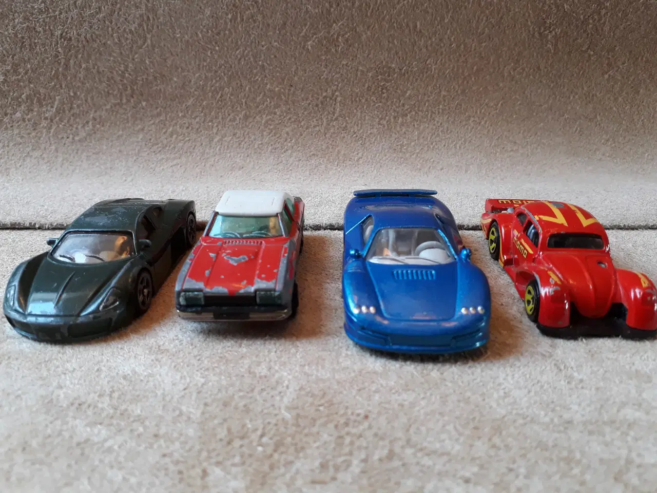Billede 3 - 4 Modelbiler